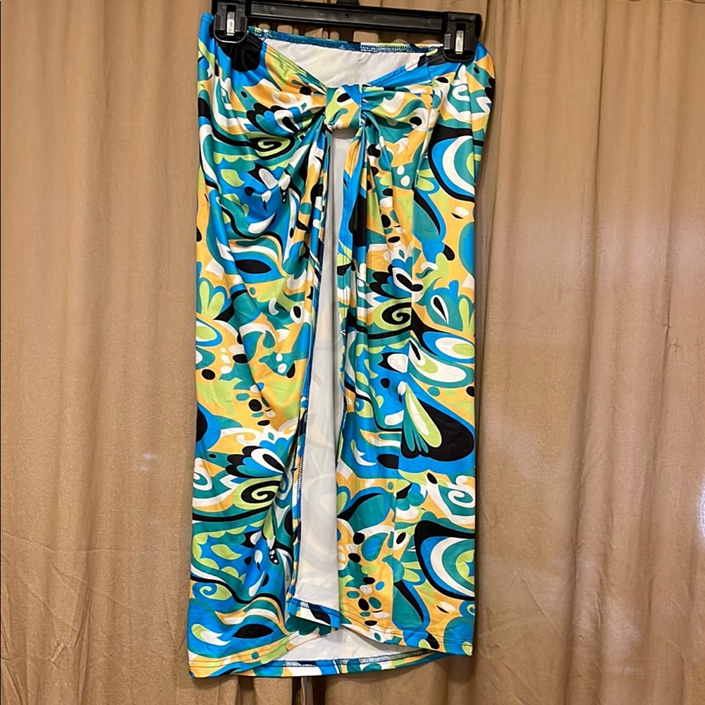 Vibrant L Multicolor Women's Swim Sarong
